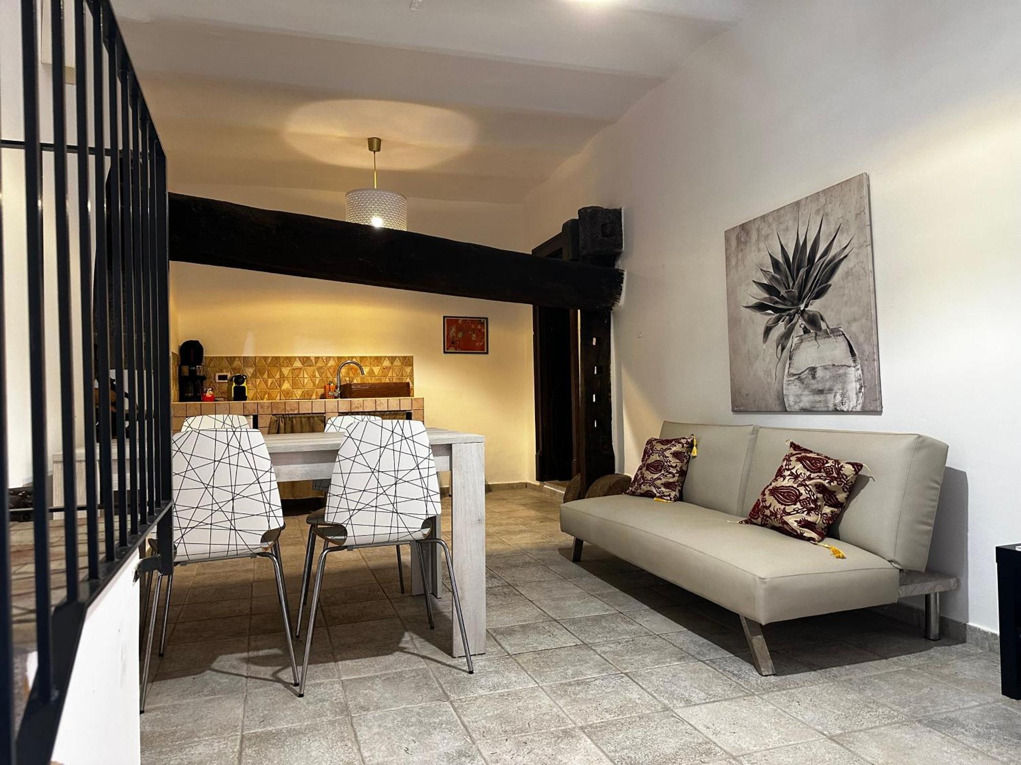 Casale E Relais Hotel Motta Camastra
