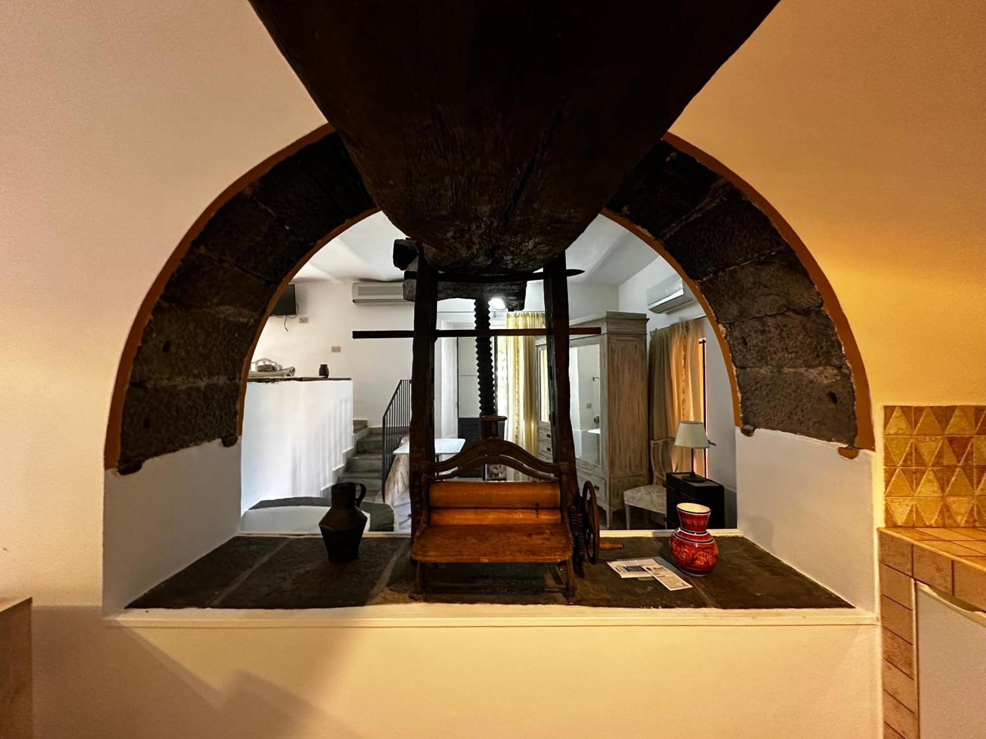 Casale E Relais Motta Camastra