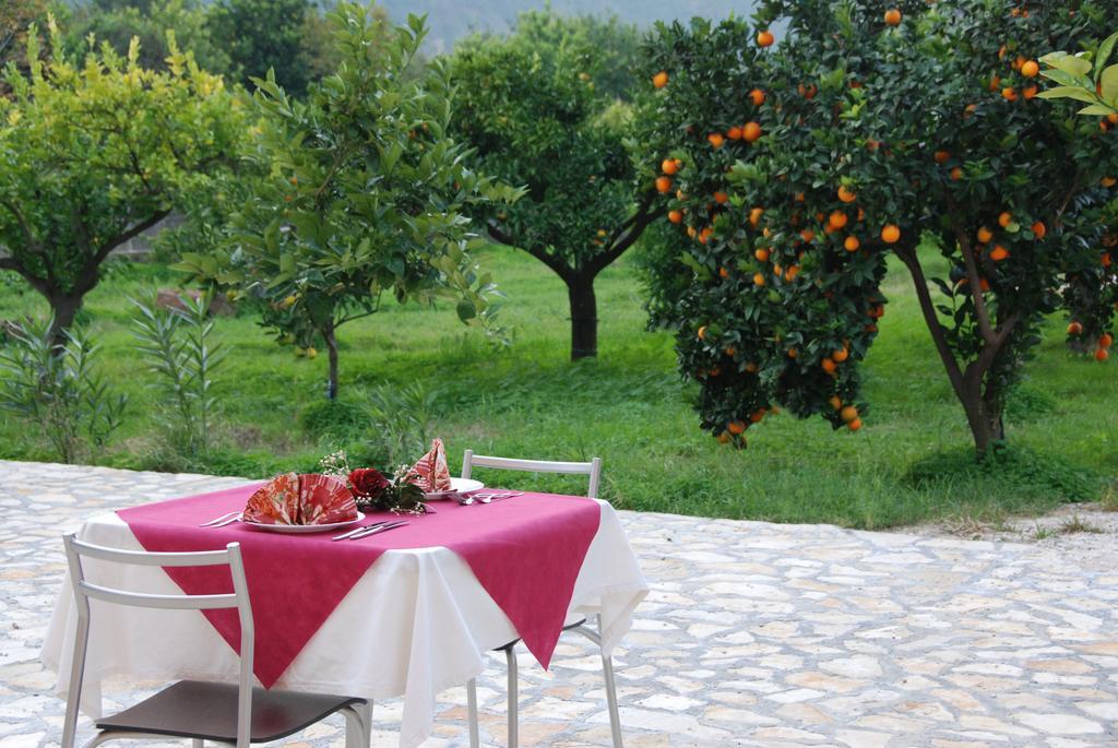 Casale E Relais Hotel 4*