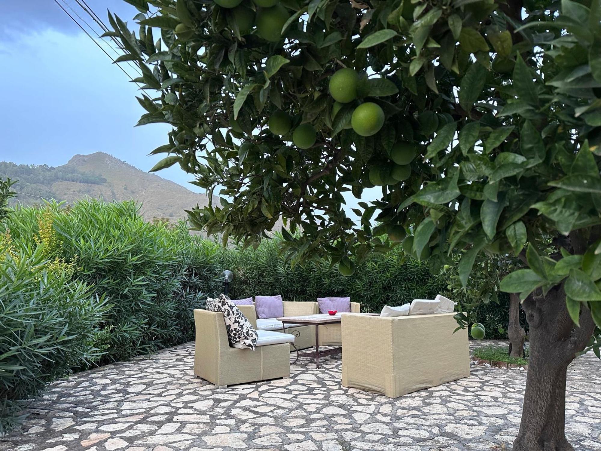 Casale E Relais Motta Camastra