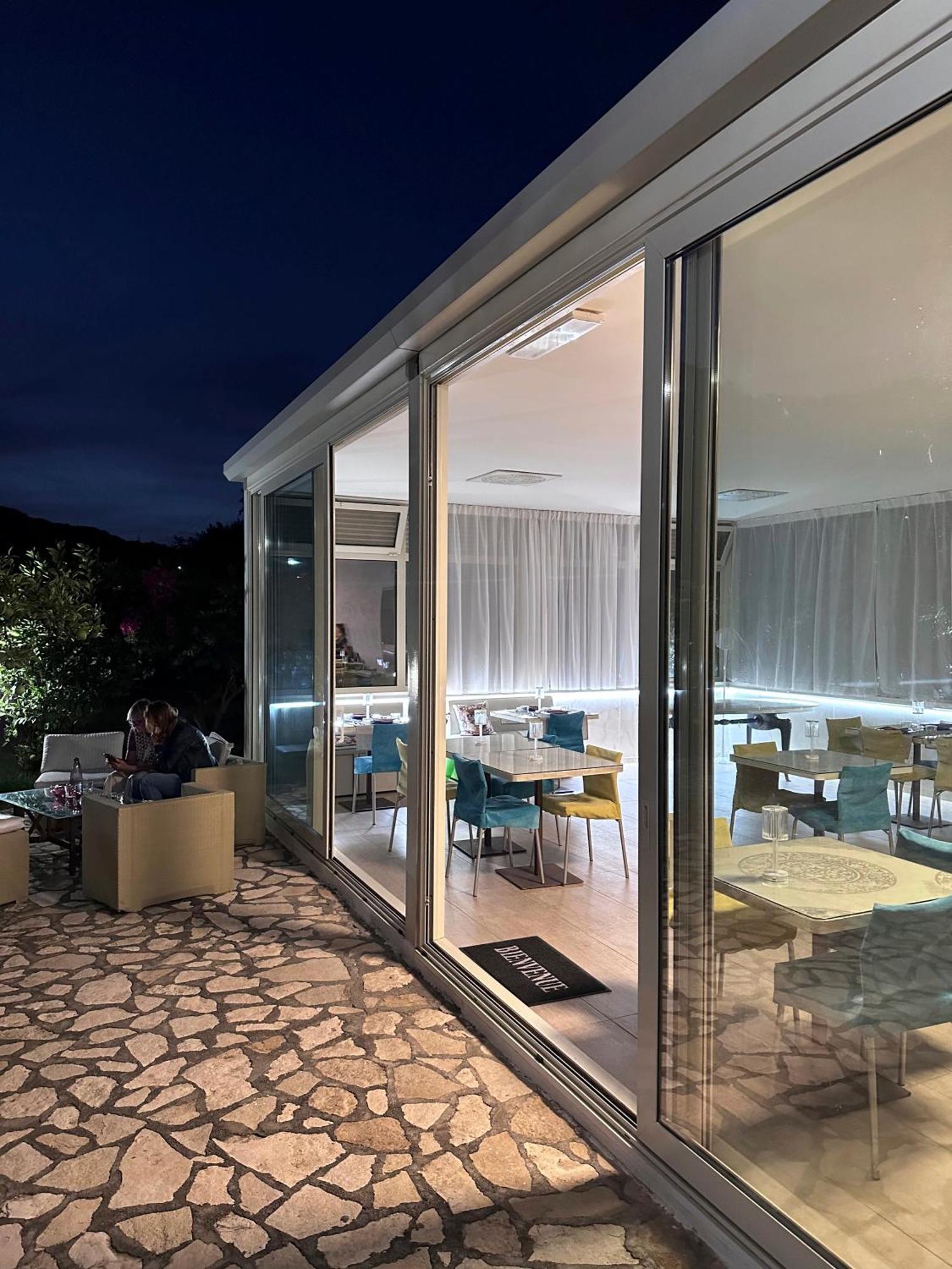Casale E Relais Hotel Motta Camastra
